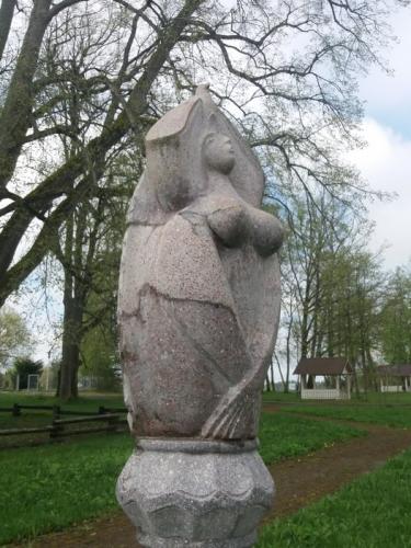 Liepų pavėsinė